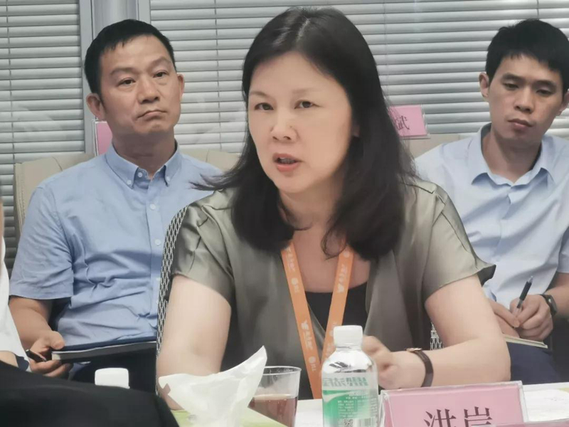 暨南大学副校长洪岸发言